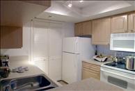 Port Royale Apartments - Kitchen