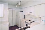 St. Andrews at Winston Park - Kitchen