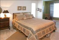 1660 Peachtree - Bedroom