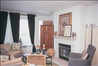 1660 Peachtree - Living Room