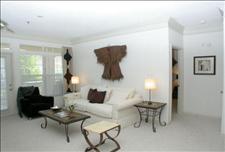 Atlanta - Chamblee - Promenade at Peachtree - Living Room