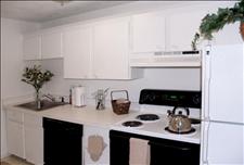 South Boston - Abington - Abington Glen - Kitchen