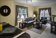 Highland Glen - Living Room