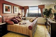 Boston - Beacon Hill - The Towers at Longfellow - Bedroom