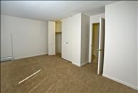Rolling Green - Amherst - Bedroom