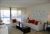 Chesapeake Glen - Living Room