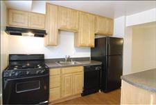 Maryland - Rockville - Scarborough Square - Kitchen