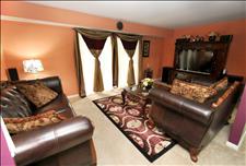 Maryland - Rockville - Scarborough Square - Living Room