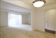 Maryland - Rockville - Scarborough Square - Living/Dining Room