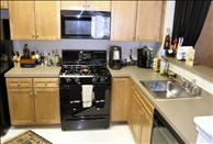 Philadelphia - Cherry Hill - Highlands at Cherry Hill - Kitchen