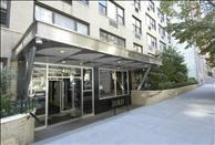 New York City - Upper East Side - 420 East 80th Street - Entrance