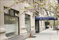 New York City - Upper West Side - Parc Coliseum - Entrance