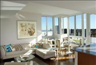 New York City - Brooklyn - The Brooklyner - Living Room