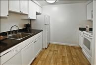 Cascade at Landmark - Kitchen