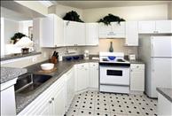 Washington DC - Pentagon City - Reserve at Potomac Yard - Kitchen