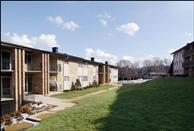 Northern Virginia - Tysons Corner - The Oaks at Falls Church - Exterior