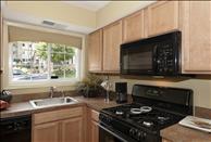 The Oaks at Falls Church - Kitchen