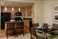 Vista on Courthouse - Kitchen/Dining Room