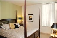 Harbor Steps - Bedroom