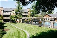 Stoney Creek - Courtyard