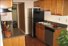 Seattle - Bellevue - Surrey Downs - Kitchen