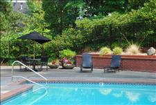 Seattle - Bellevue - Surrey Downs - Swimming Pool