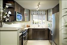 Seattle - Bellevue - The Martine - Kitchen