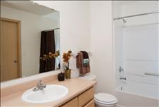 Seattle - Everett - Sage - Bathroom